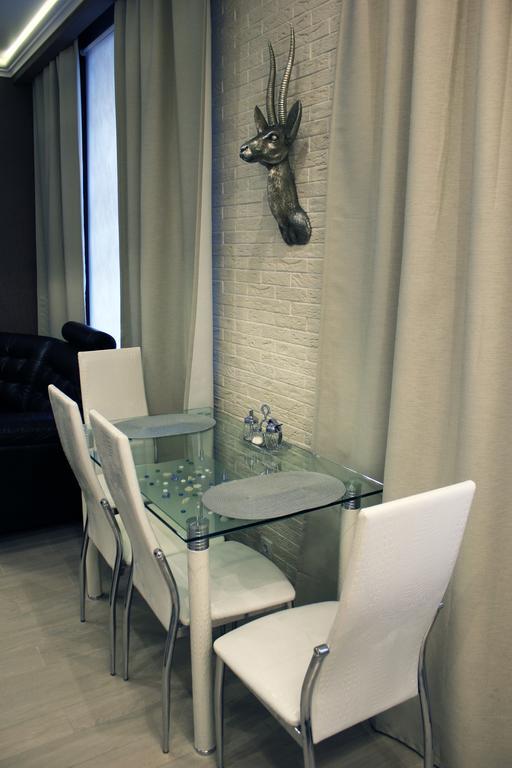 Swedish Apartment At Romanovskaia 22 Minsk Exterior foto